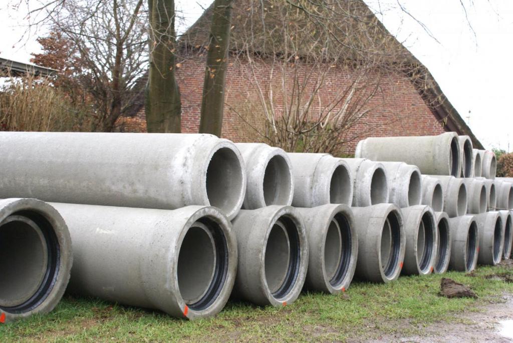 Neue Rohre für das Regenwassersiel