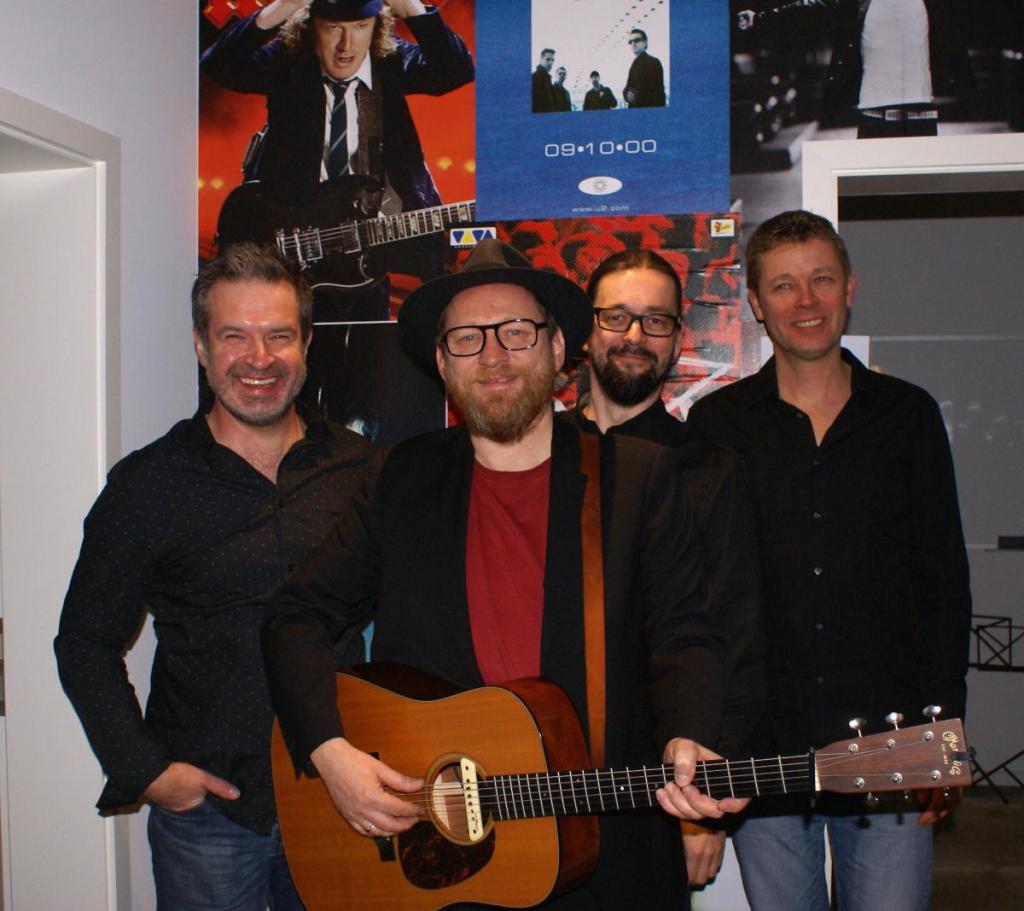 Tolle Musiker (v.l.): Detlev Martens, Alex Behning und Band