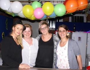 An der Bar gab es kühle Getränke