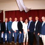 Gestalteten den Abend (v.l.): Thomas Krohn und Matthias Guckel (CDU), Valentin Langwieler und Kay Löhr (FDP), Veranstalter Oliver Schulz, Katja Langefeld und Norbert Schadendorf (PfH) sowie Henning Jacob und Bernhard Brummund (SPD)