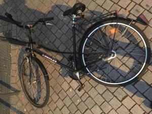 Wer vermisst dieses Damenrad?