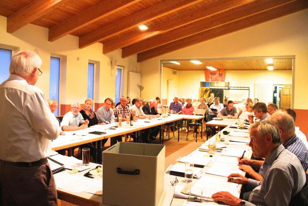 Die Gemeinderatsmitglieder mussten viele Wahlen durchführen