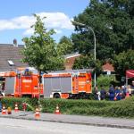 Von der Straße aus zu sehen: Die Jugendfeuerwehren im Einsatz an der Schule