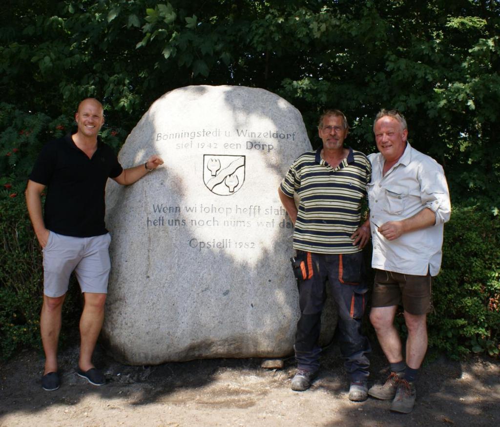 Freuen sich über das Ergebnis (v.li.): Arne Hansen, Bernd Flocken und Peter Sommer
