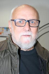 Hans Schulz zeigte sich besorgt über den Rückzug der Sparkasse aus dem dörflichen Bereich.