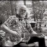 Tom Shaka spielt den Blues nicht nur, er lebt ihn.