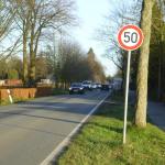 Auf der Rugenbergener Straße ist Tempo 50 erlaubt