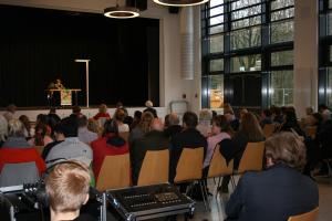 Vor Publikum und Jury kämpften 14 Sechstklässler um den Sieg beim Regionalentscheid.